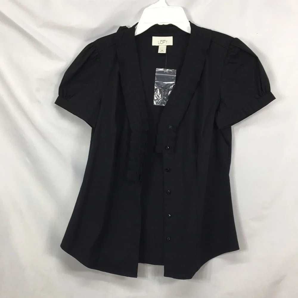 LOFT Women’s Button Up Short Sleeve Black Blouse Size XS NEW Without Tags